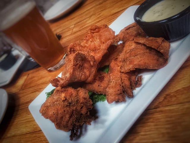 beer and wings